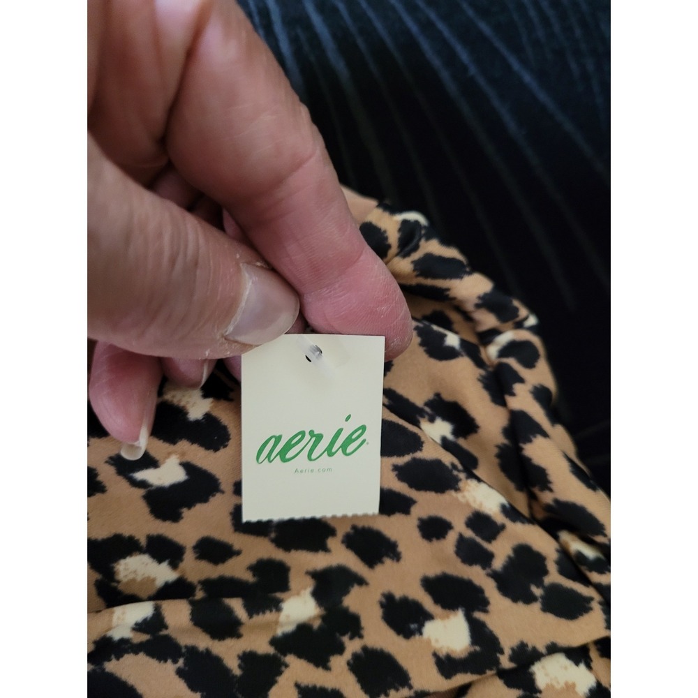 Aerie Leopard Print Wrap Front Cutout One Piece Swimsuit Tan Black Medium NWT - Picture 4 of 5